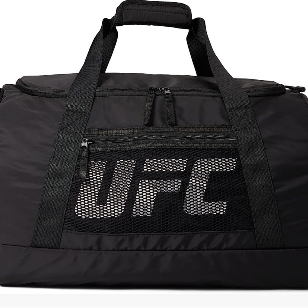 Lightly Used Large Reebok UFC Duffle Bag gym bag